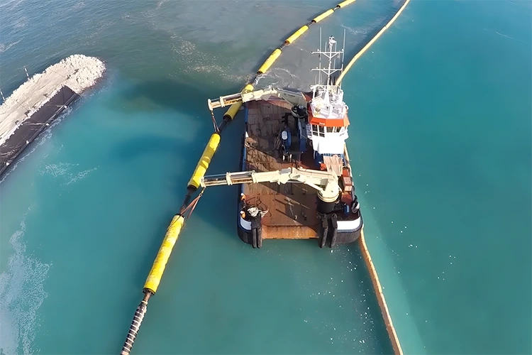 Multifunctional Service Vessel